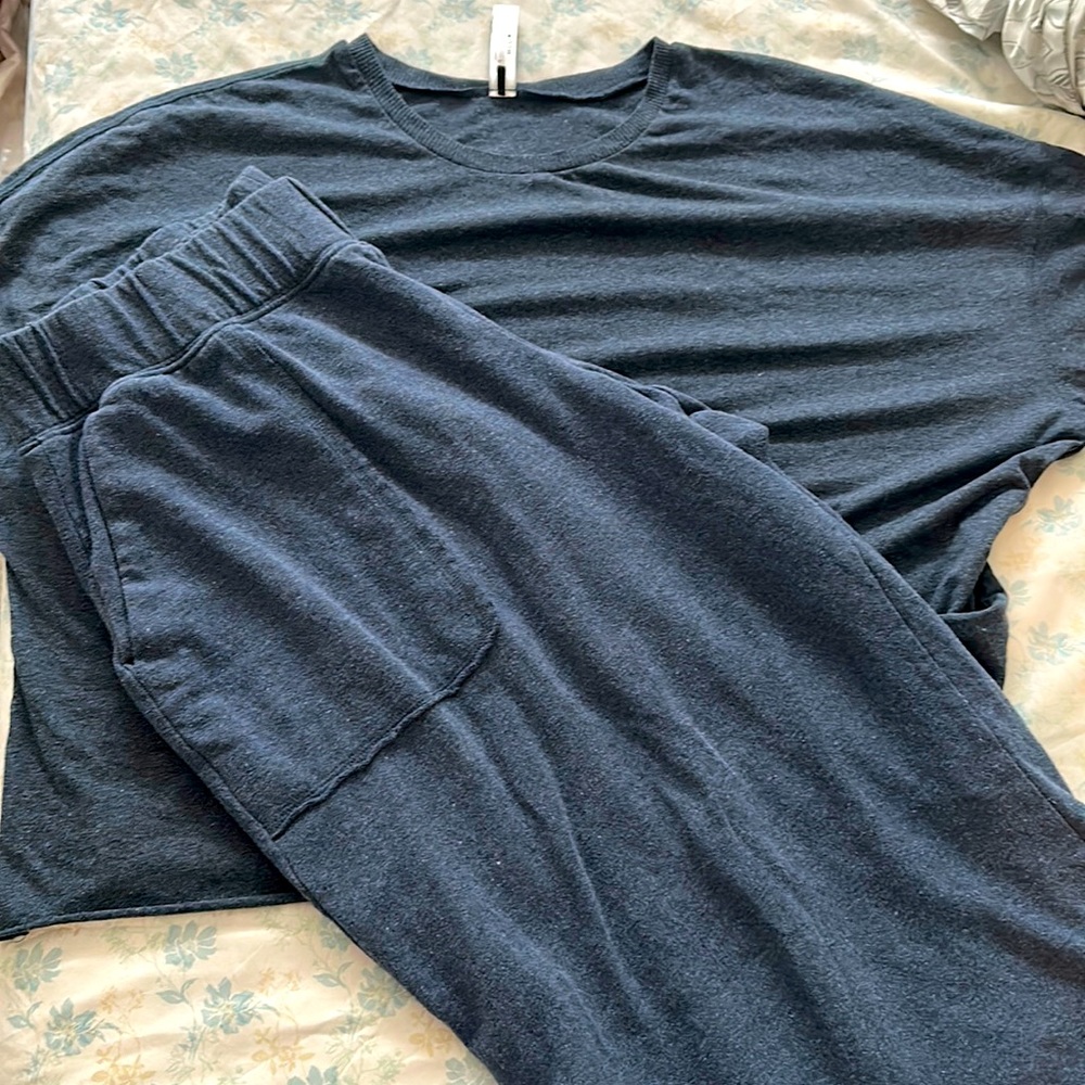 Crop top and capri pant set